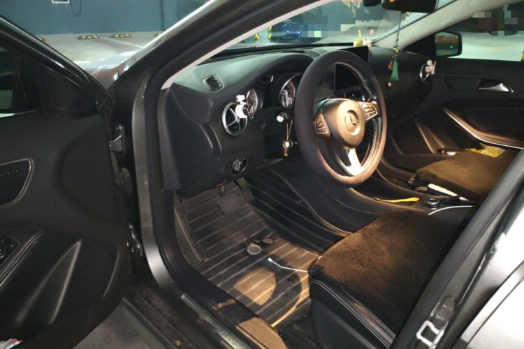 Used Mercedes-Benz GLA 2016 GLA 200 Fashion Model