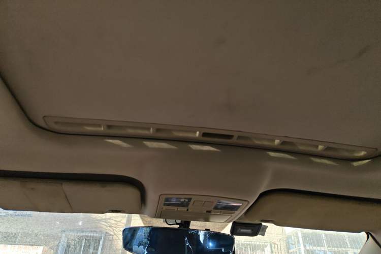 Used Bestune B70 2014 2.0L automatic luxury version