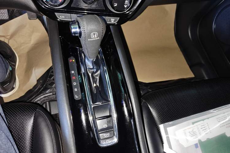 Used Honda Vezel 2020 1.5L CVT Pioneer Edition