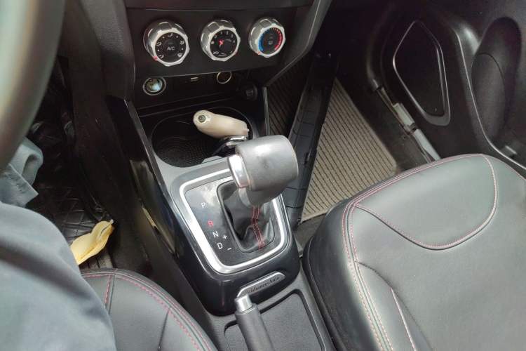 Used Brilliance V3 2016 1.5L Automatic Smart Version