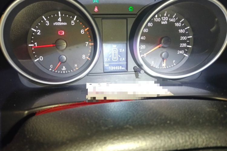 Used Haval H6 2015 Upgraded Model 1.5T Manual Two-Wheel Drive Elite Version