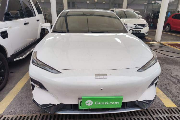 Used Geely Galaxy E8 2024 550 km Range Rear-Drive MAX
