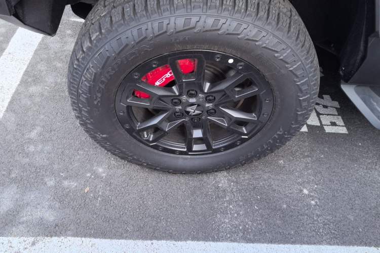 Used Brave warrior 917 2023 Range-Extended Founder Edition
