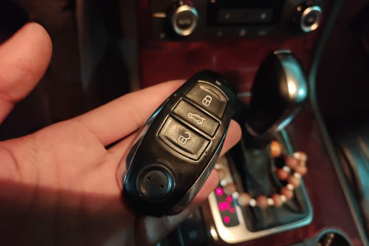 Used Volkswagen Touareg 2011 3.0 TDI Diesel Standard Version
