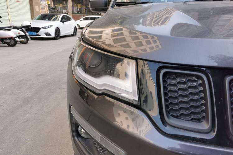 Used Jeep Compass 2017 200TS Automatic High-Performance All-Wheel Drive Edition