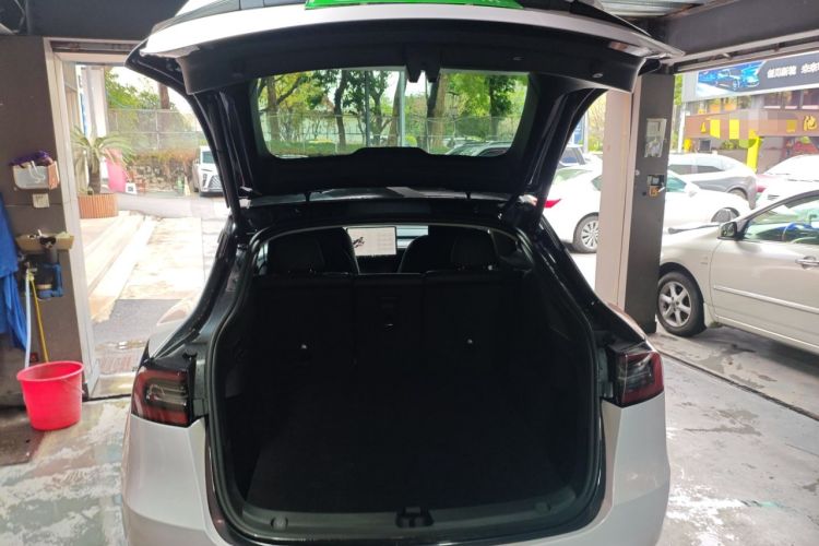 Used Tesla Model Y 2024 Rear-Wheel-Drive Version