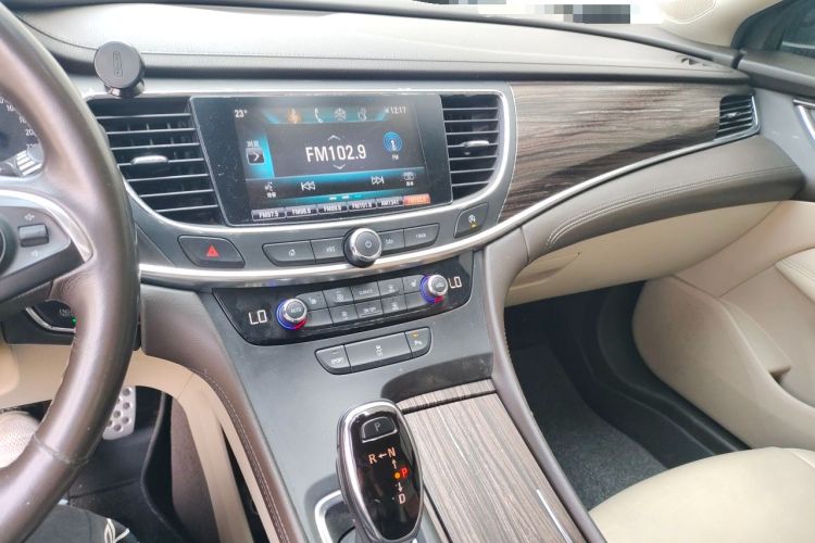 Used Buick LaCrosse 2016 20T Leading Model