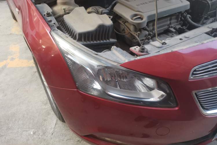 Used Chevrolet Cruze 2015 1.5L Classic SL MT Right Front Headlight