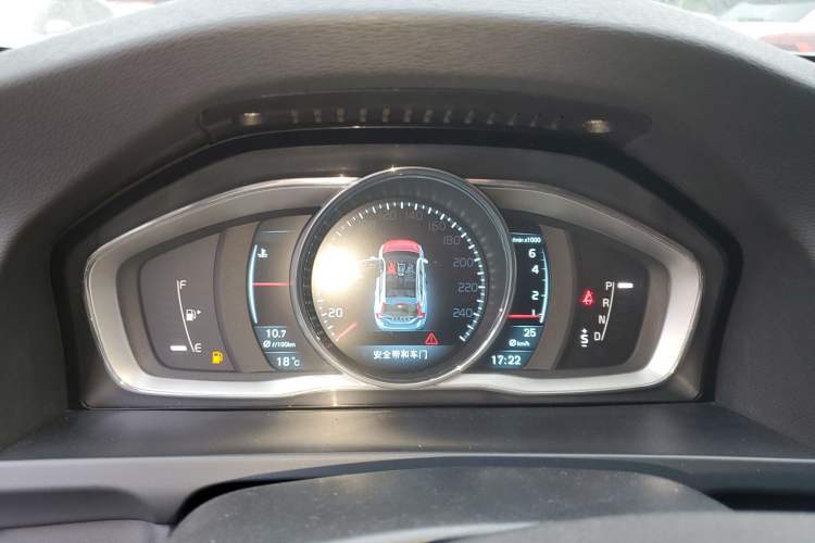 Used Volvo V60 2014 T5 Zhiya Edition