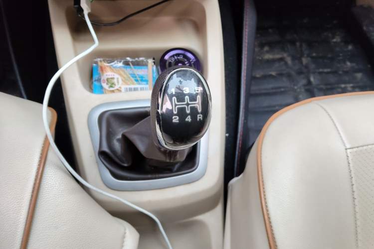 Used BAIC Weiwang M20 2014 1.5L Comfort version DAM15DL