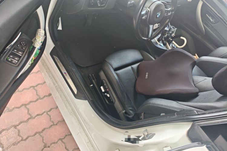 Used BMW 3 Series GT 2017 320i M Sport
