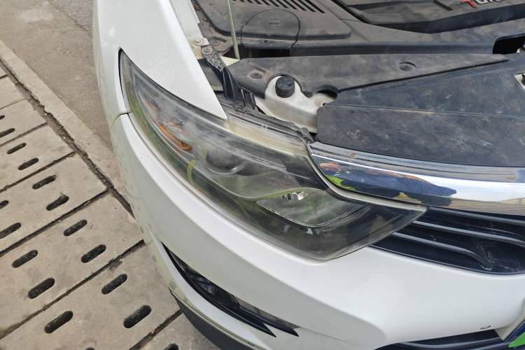 Used Soueast DX7 2015 1.5T Automatic Luxury Model