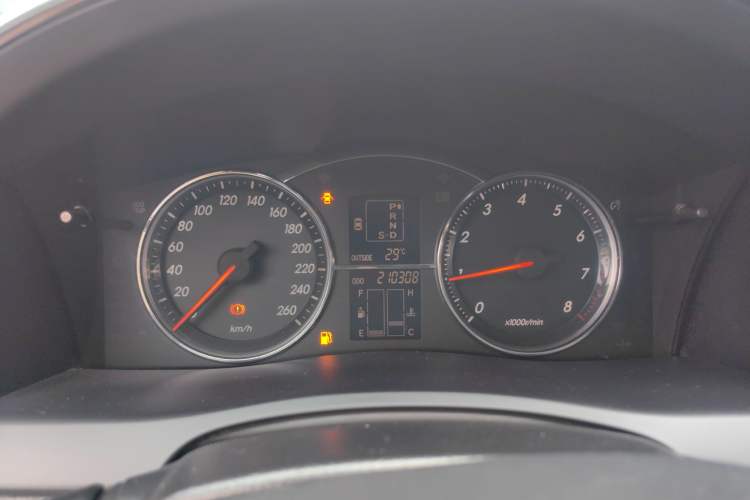 Used Toyota Reiz 2006 2.5V Instrument Cluster