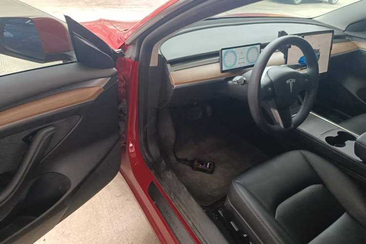 Used Tesla Model 3 2022 Rear-Wheel-Drive Version
