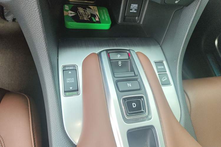 Used Honda Avancier 2020 370TURBO Four-Wheel Drive Premium Edition Gear Lever