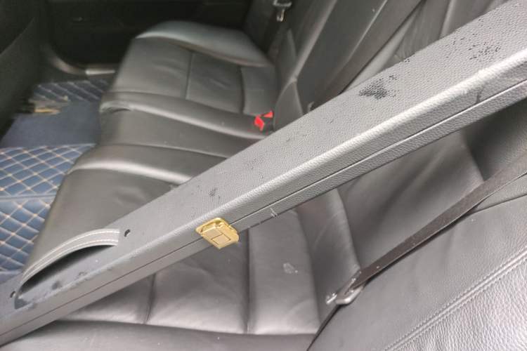 Used BMW 5 Series 2013 520Li Elegant Edition Left Rear Seat