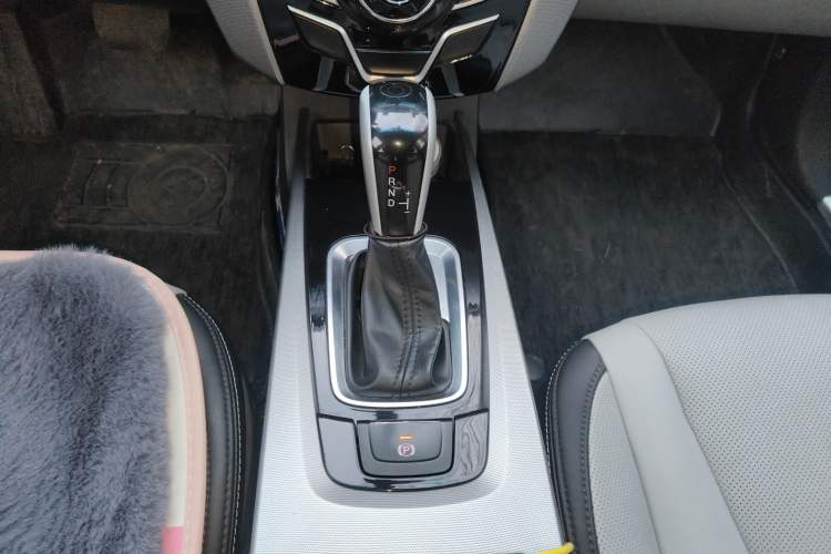 Used Luxgen U6 SUV 2014 1.8T Fashion Edition