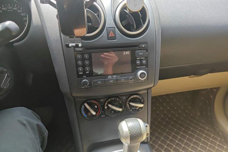 Used Nissan Qashqai 2012 2.0 XL Fire CVT 2WD
