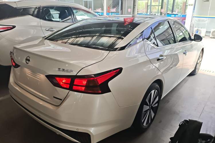 Used Nissan Teana 2021 2.0L XL Comfort Edition Rear Right 45 Deg