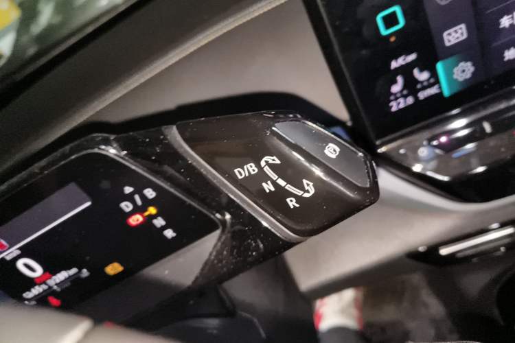 Used Volkswagen ID.4 X 2021 1st Edition ID. First Impression Edition Gear Lever