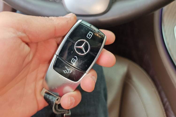 Used Mercedes-Benz E-Class 2019 Facelifted E 300 L Stylish Version