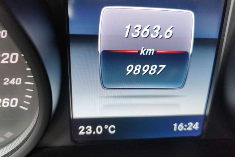 Used Mercedes-Benz GLC 2017 GLC 200 4MATIC
