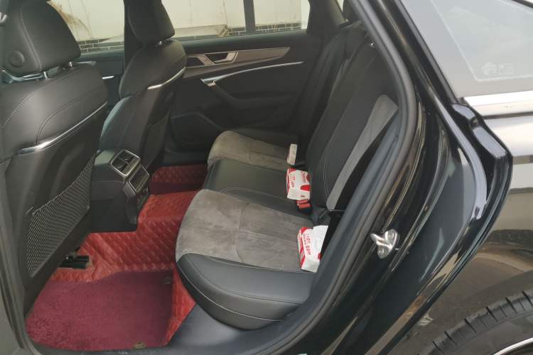 Used Audi A6L 2023 40 TFSI Luxury Dynamic Model
