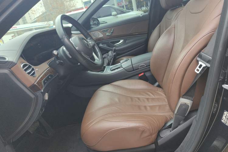 Used Mercedes-Benz S-Class 2019 S 320 L
