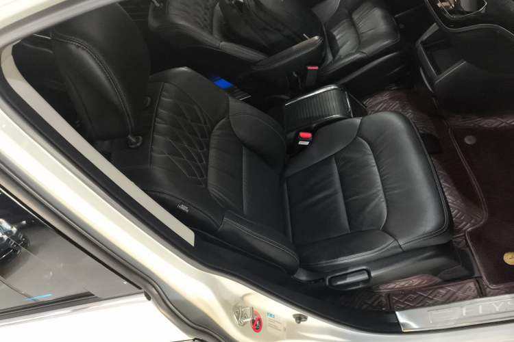 Used Honda Elysion 2019 2.0L Hybrid Luxury Edition
