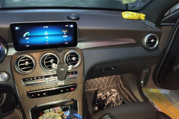 Used Mercedes-Benz GLC 2020 GLC 300 L 4MATIC Dynamic Edition
