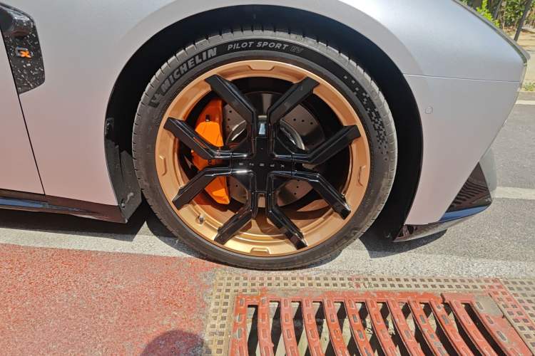 Used XPeng P7 2025 Model—750 All-Wheel-Drive Pengyi Ultra
