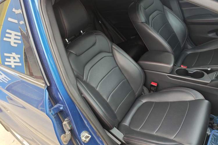 Used Dongfeng Fengon 500 2022 1.5L Manual Enjoyment Model