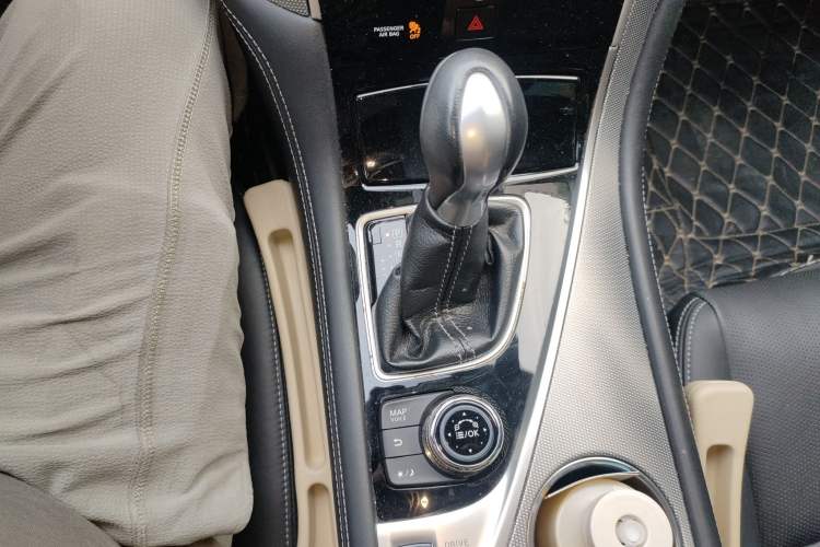 Used Infiniti Q50L 2016 2.0T Enjoyment Edition