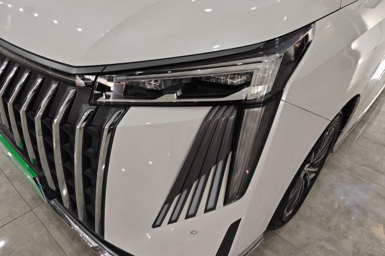 Used GAC Trumpchi M8 2024 Master Series 400T Ultimate Edition
