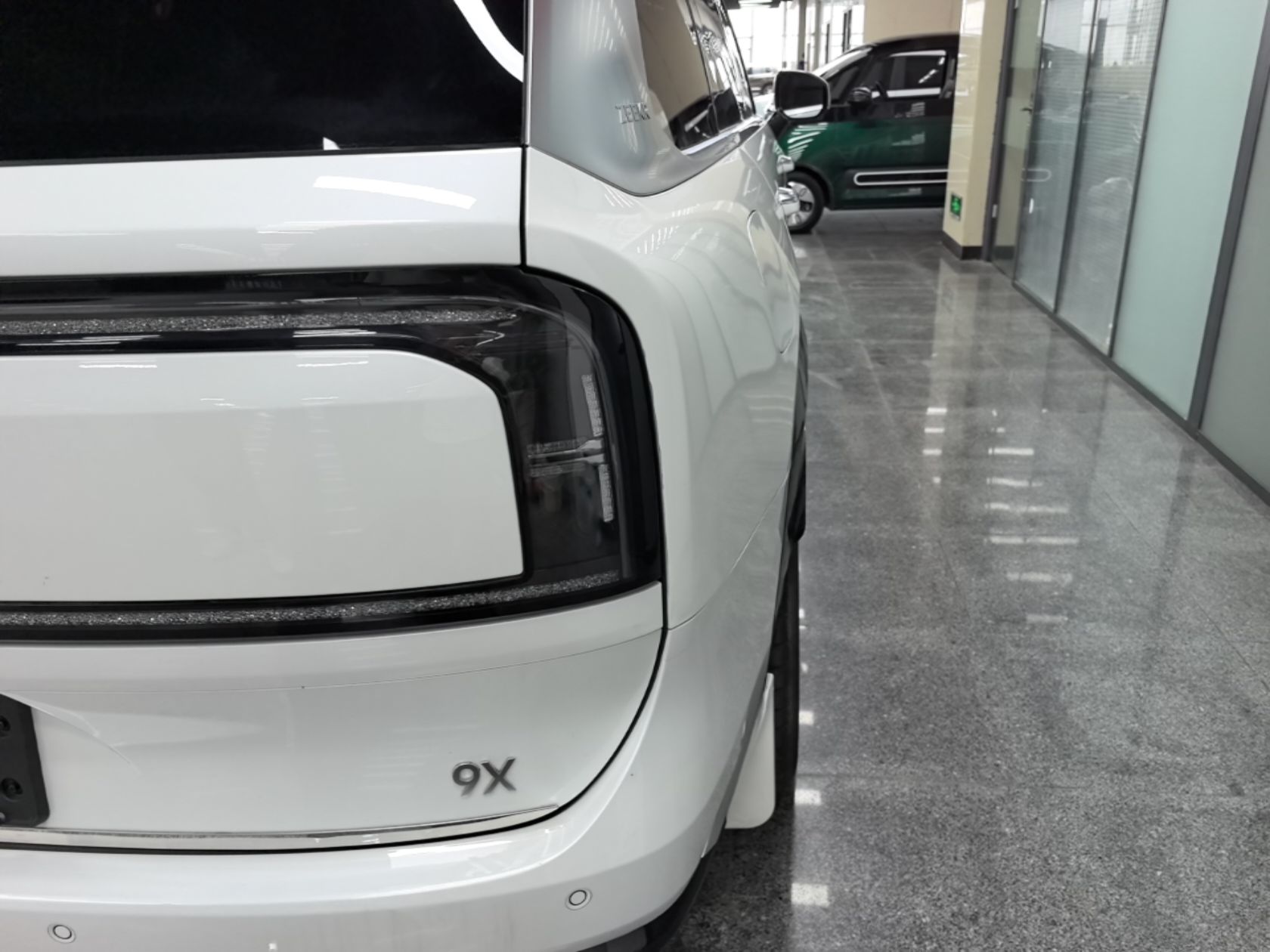 Zeekr 9X 2025 Ultra Edition 70kWh — снимка 9