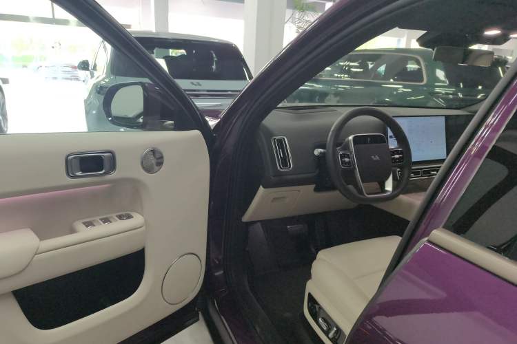 Used Li Auto L9 2025 Ultra Smart Refreshed Edition