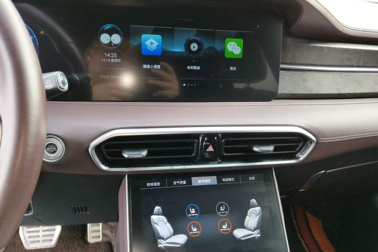 Used JETOUR X90 2023 Zilong 2.0T DCT Wushen Edition 7-Seater