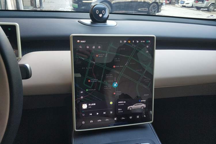 Used Nio ET5 2024 75 kWh Audio And AC Panel