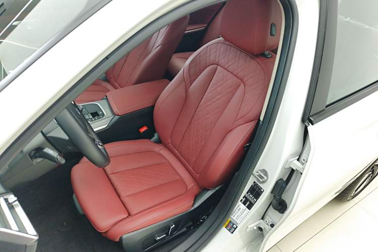 Used BMW i3 2025 eDrive 40 L Midnight Sports Package