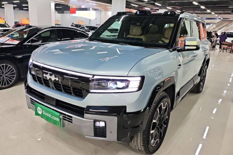 Used Formula Leopard 8 2025 Smart & Brave Flagship Edition 7 Seats