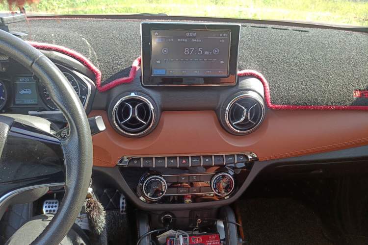 Used BAIC Senova X35 2016 1.5L Manual Luxury Edition
