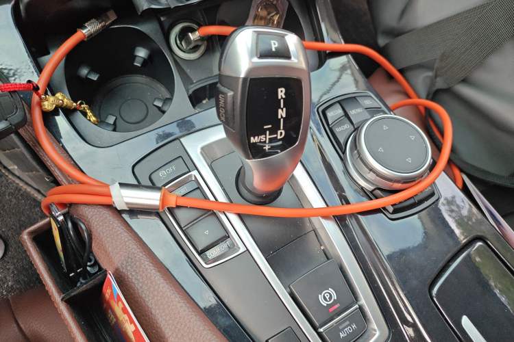 Used BMW 5 Series 2014 520Li Elegant Model
