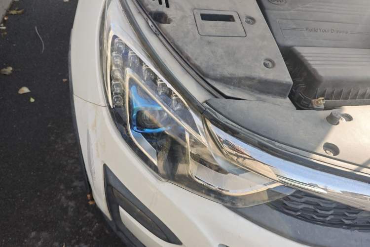 Used BYD Yuan 2016 1.5L Manual Luxury Version
