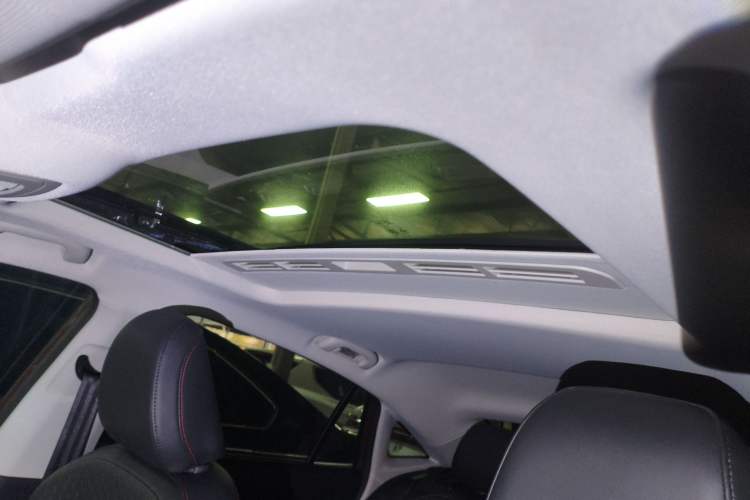 Used MG 5 2023 180 DVVT CVT Luxury Edition