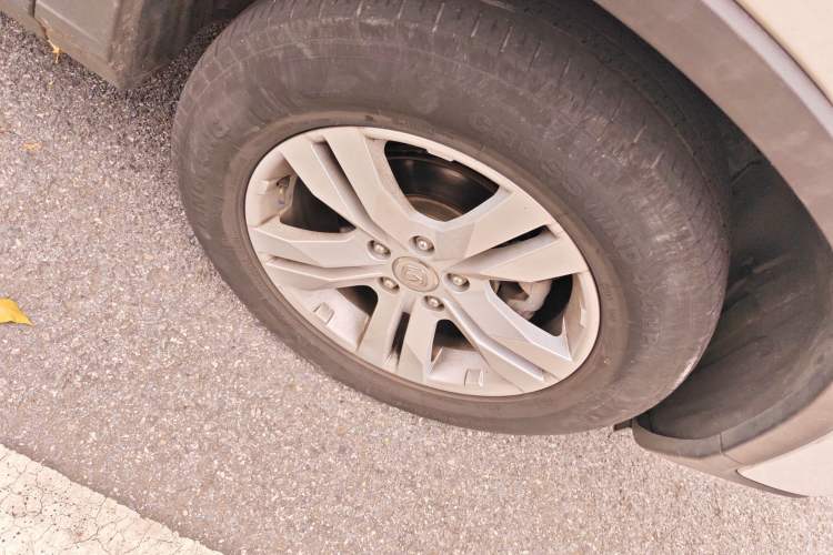 Used CHANGAN CS75 2014 2.0L Manual Luxury Version China IV Standard
