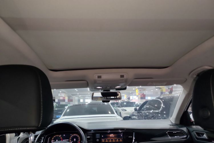 Used Volkswagen T-ROC 2020 280TSI DSG Two-Wheel Drive Comfort Version Headliner