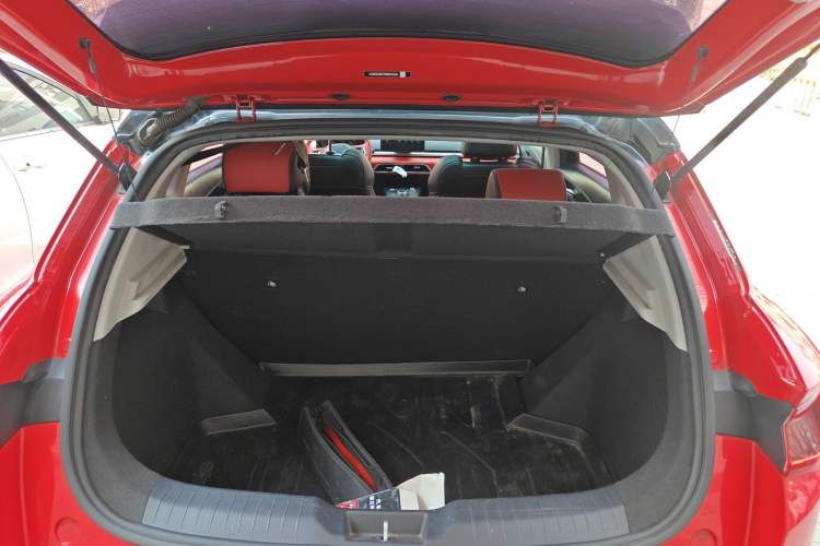 Used BYD e2 2021 Deluxe Model Trunk