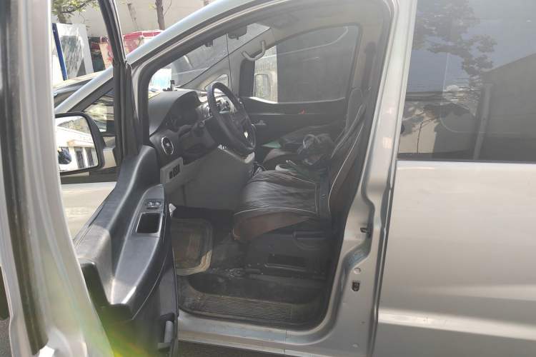 Used JAC Refine M3 2015 Maker Edition 1.6L Luxury Smart Version Left Front Seat