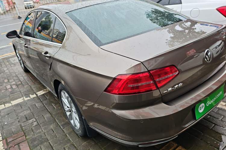 Used Volkswagen Magotan 2018 Facelift 330TSI DSG Luxury Model Rear Left 45 Deg