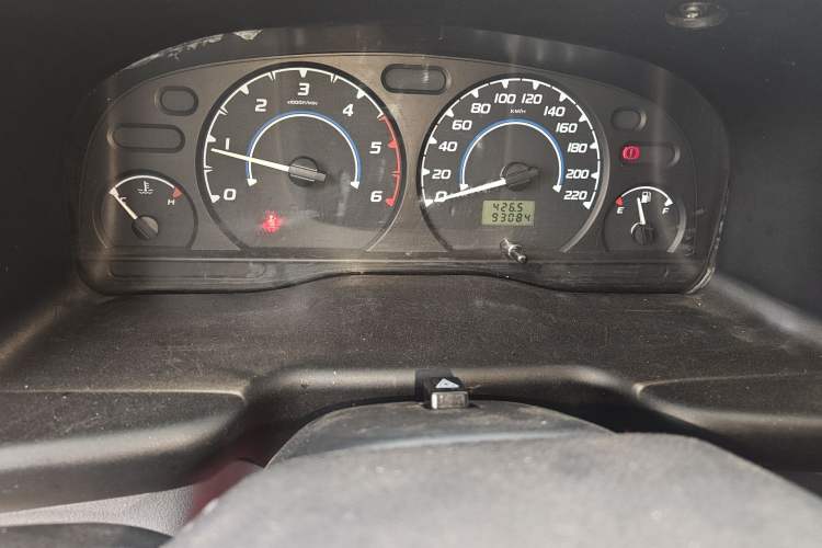 Used JMC Transit 2017 2.8T Commercial Version Short Wheelbase Mid-Roof 6/7/8-Seater JX493 Instrument Cluster